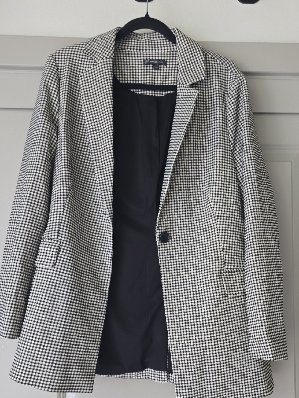 Adrianna Papell Black and White Houndstooth Blazer
